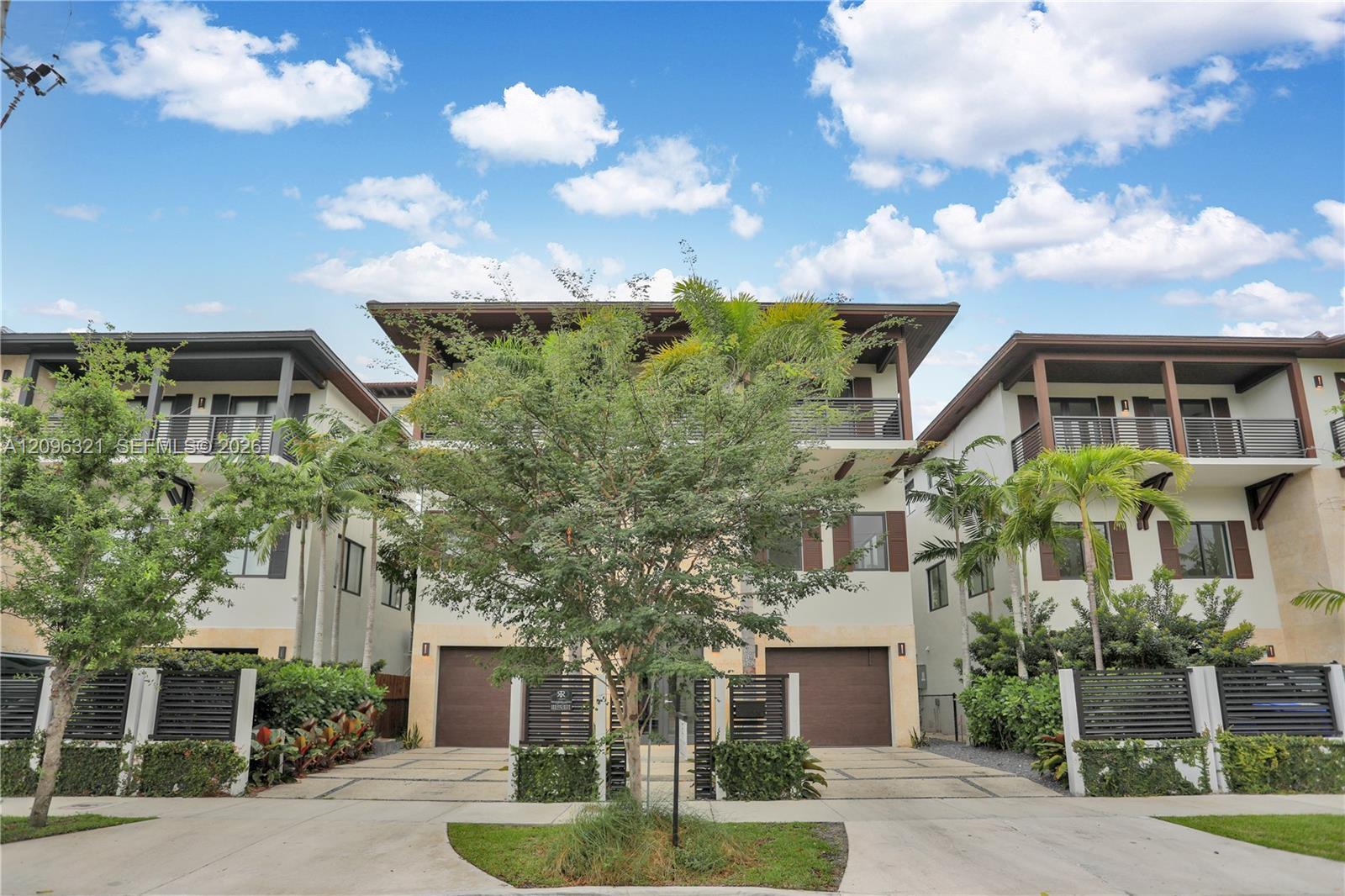 3550 W Glencoe St, Miami FL 33133 photo 2