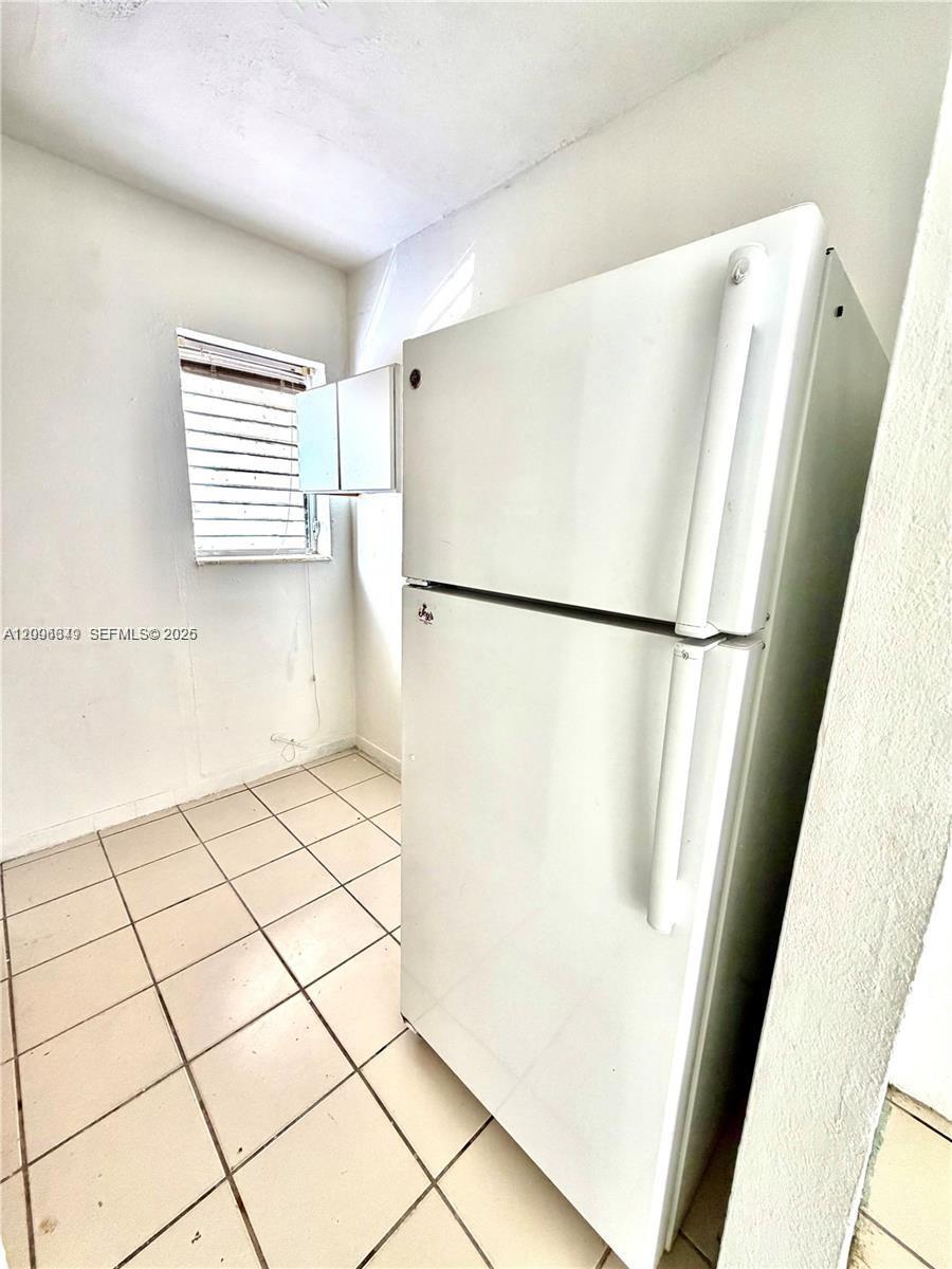 2041 Jackson st # 2, Hollywood FL 33020 photo 4