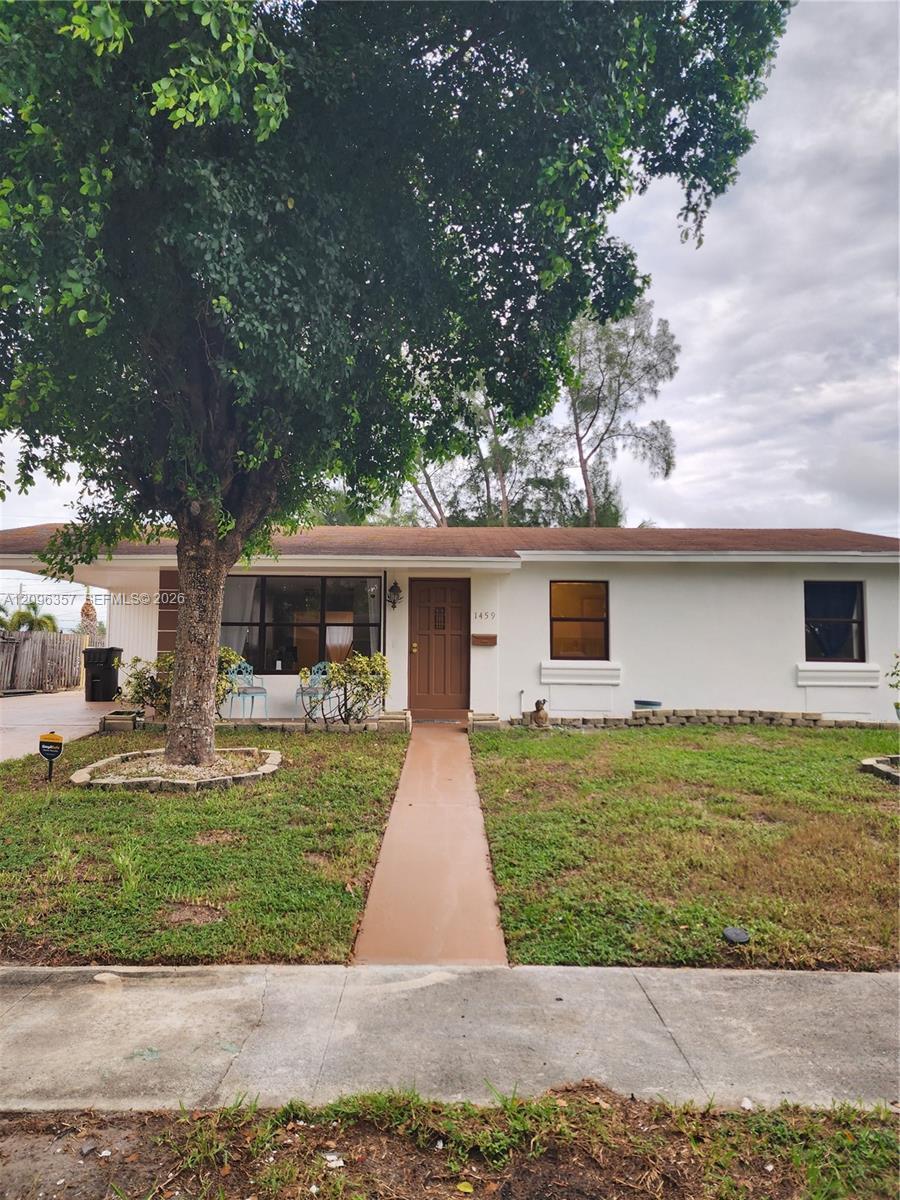 1459 42nd St, West Palm Beach FL 33407