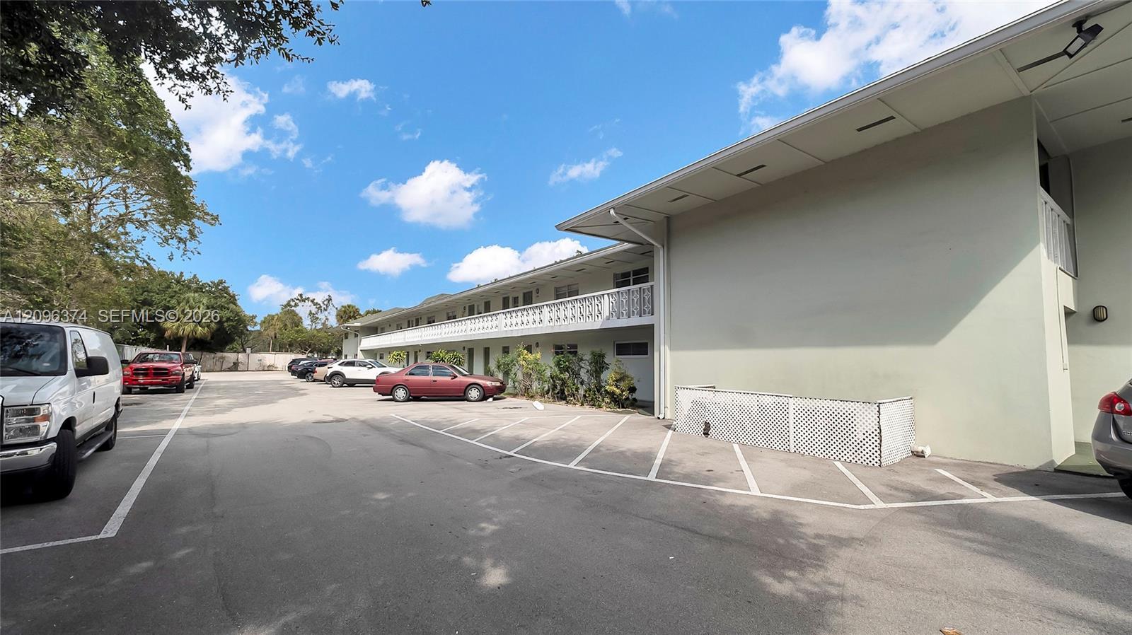 4200 NW 3rd Ct # 241, Plantation FL 33317 photo 4