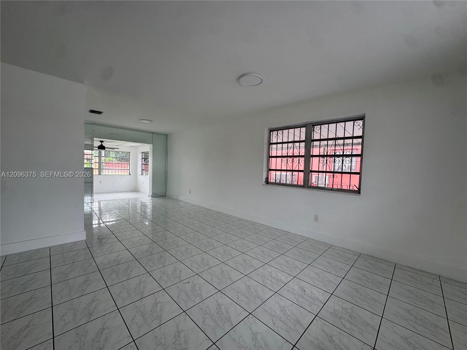 1320 W 37th St, Hialeah FL 33012 photo 3