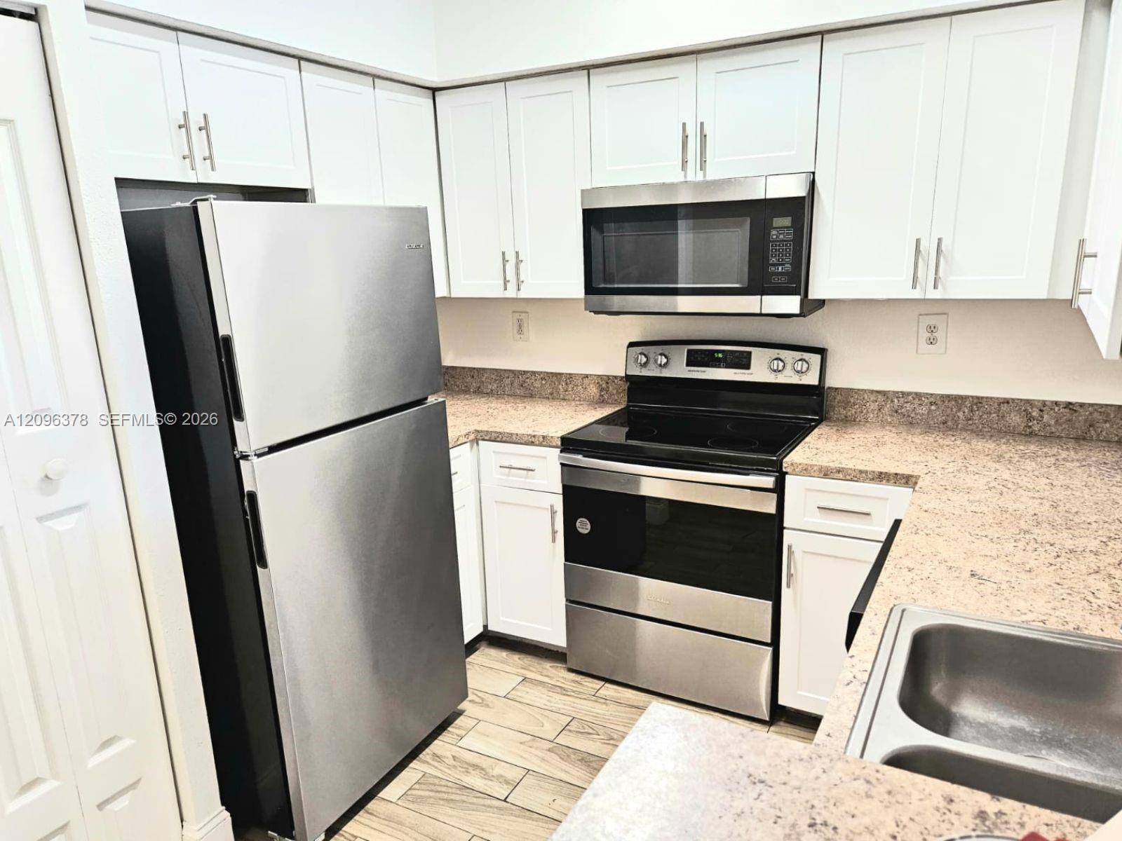 220 SW 116th Ave # 15105, Pembroke Pines FL 33025 photo 4