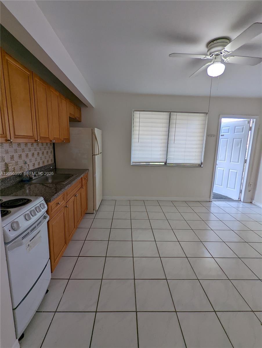 Hollywood, FL 33021 photo 3