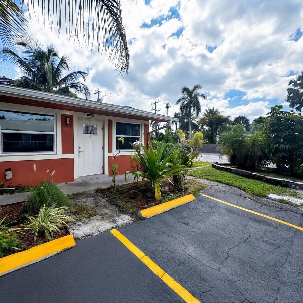 1500 NE 62nd Street # 1, Fort Lauderdale FL 33334
