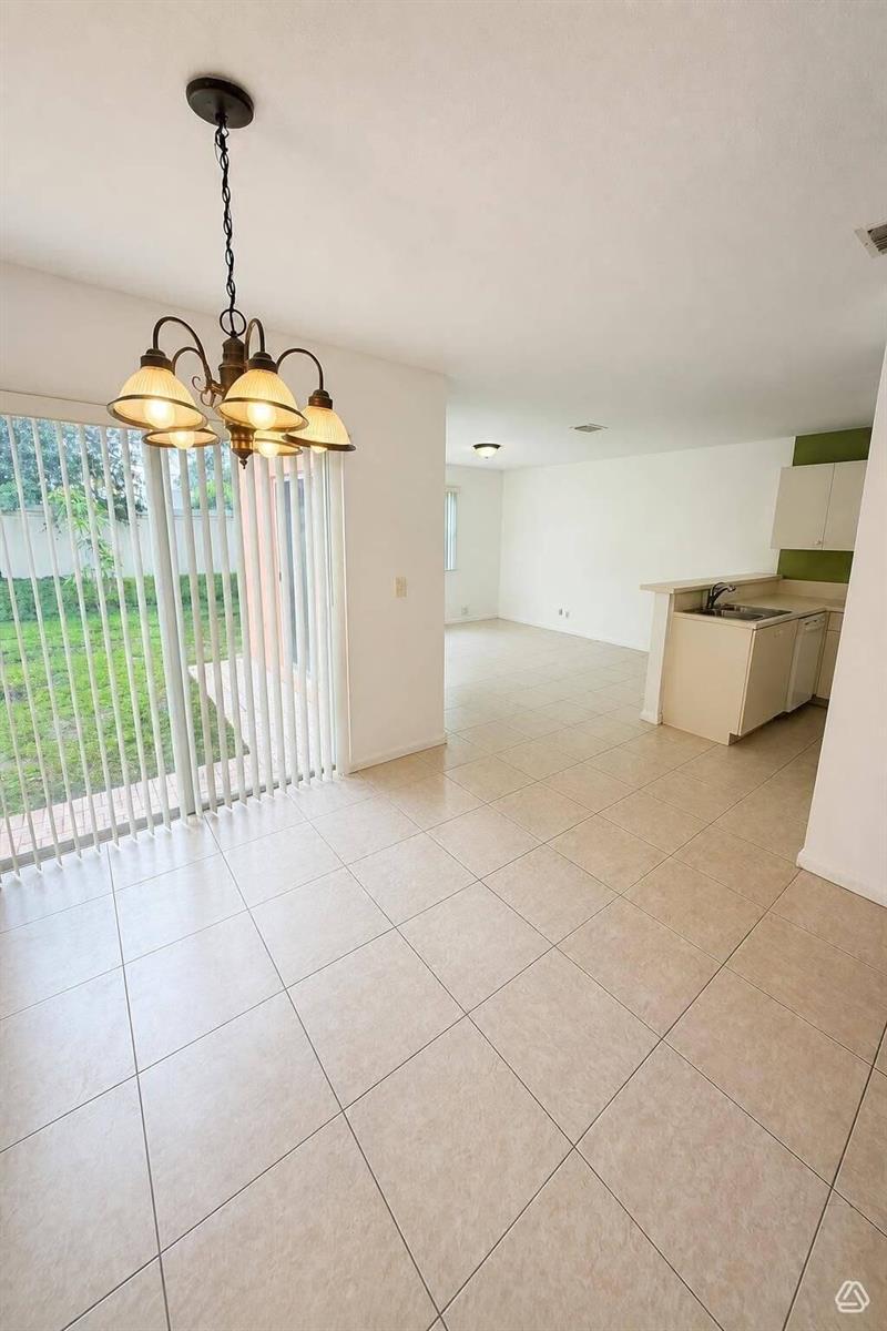 7137 SIENNA RIDGE Lane, Lauderhill FL 33319 photo 5