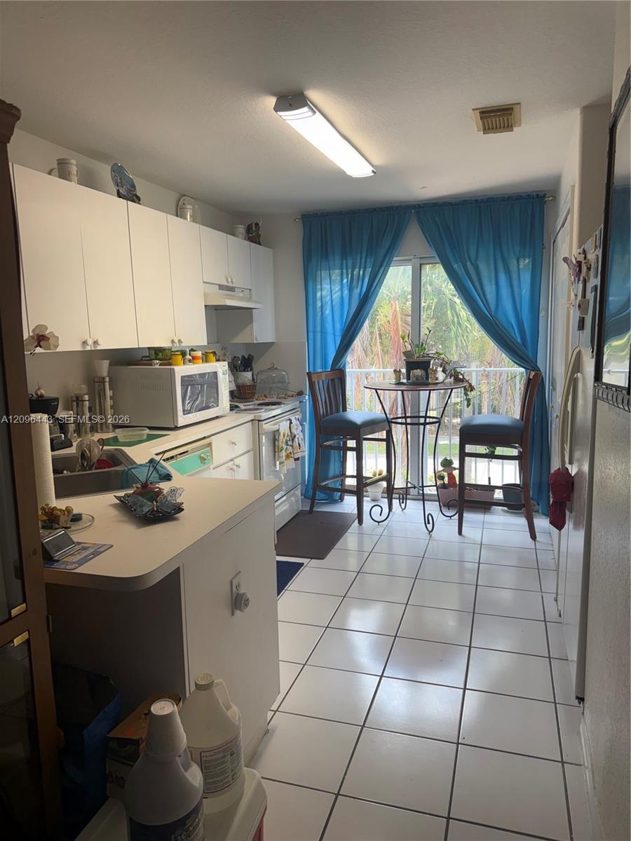 5655 NW 109th Ave # 58, Doral FL 33178 photo 4