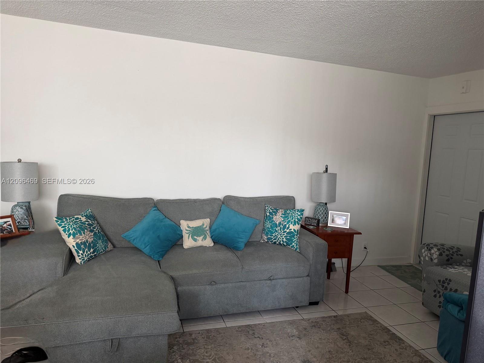 1100 NE 1st Ct # 118, Hallandale Beach FL 33009 photo 2