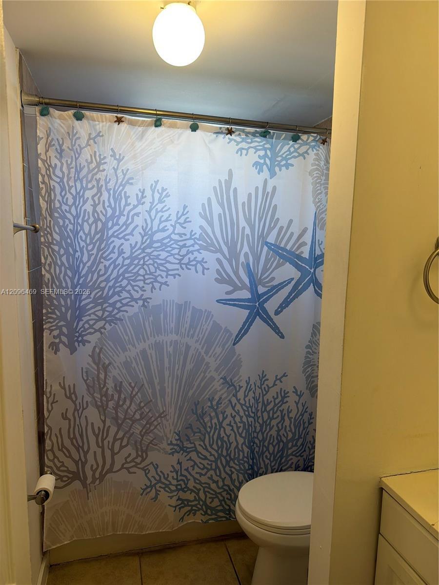 1100 NE 1st Ct # 118, Hallandale Beach FL 33009 photo 5