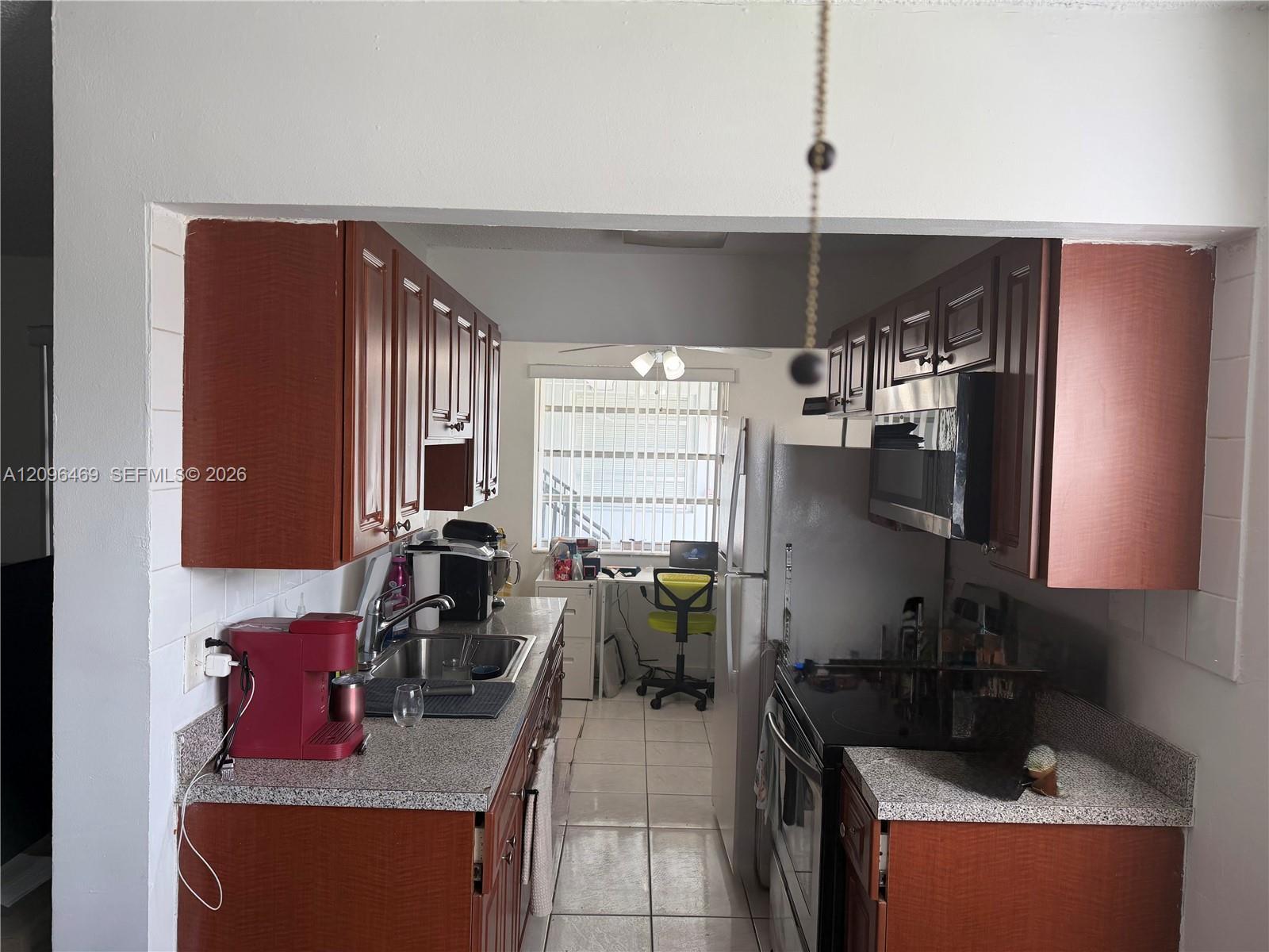 1100 NE 1st Ct # 118, Hallandale Beach FL 33009 photo 4