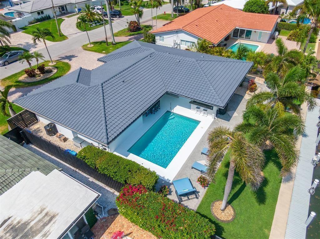 2791 NE 9TH Court, Pompano Beach FL 33062 photo 2
