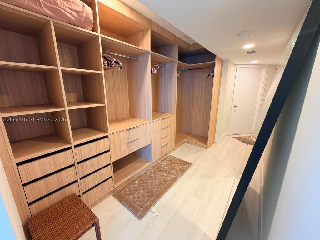 16485 Collins Ave # 932, Sunny Isles Beach FL 33160 photo 4