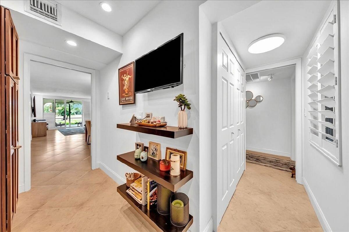 3505 Oaks Way # 109, Pompano Beach FL 33069 photo 5