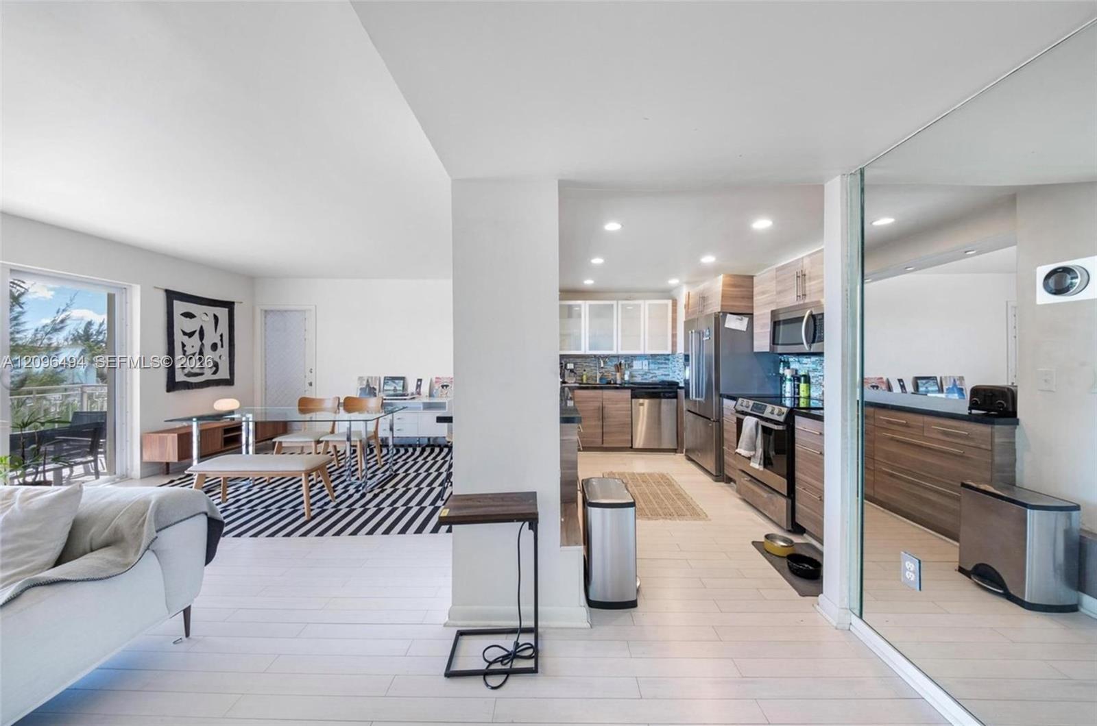 11111 Biscayne Blvd # 2D, Miami FL 33181 photo 4