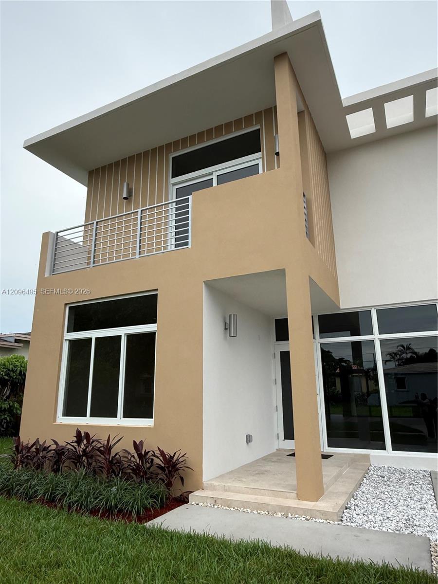 3240 SW 20th St, Miami FL 33145 photo 4