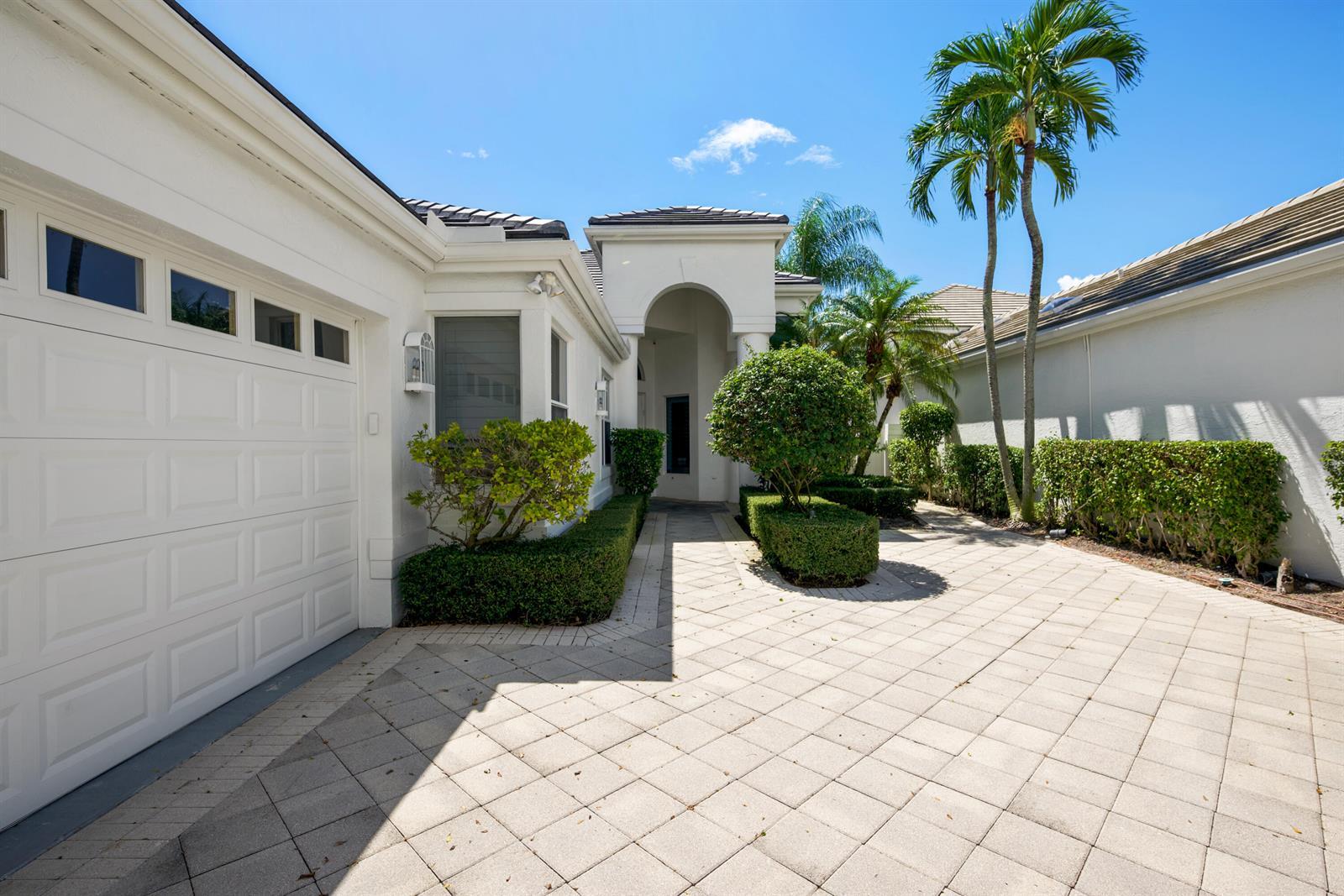 3508 NW Clubside Circle, Boca Raton FL 33496 photo 2