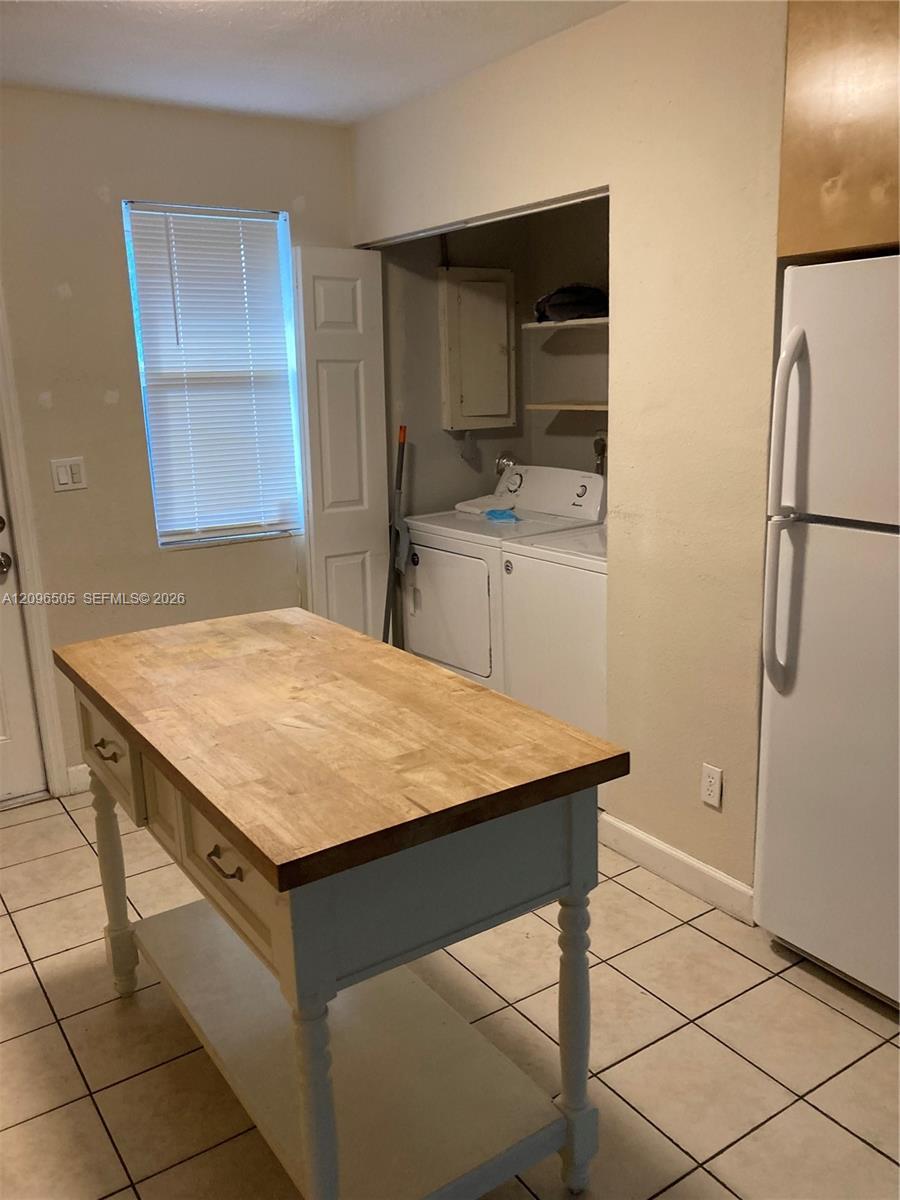 20700 SW 114th Ave, Miami FL 33189 photo 2