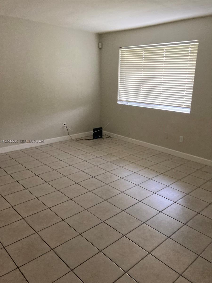 20700 SW 114th Ave, Miami FL 33189 photo 4