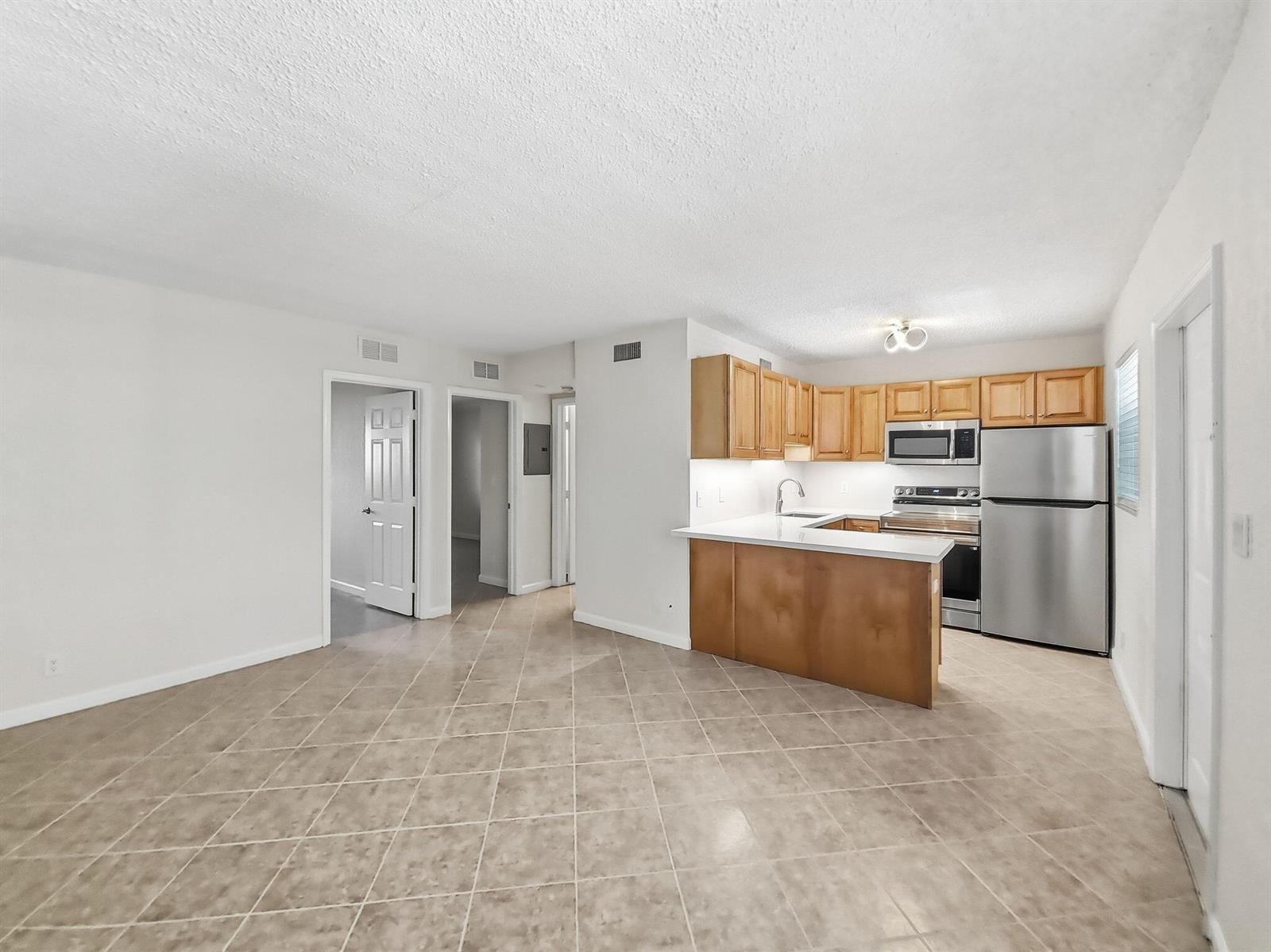 2660 NE 8TH Avenue # 314, Wilton Manors FL 33334 photo 2