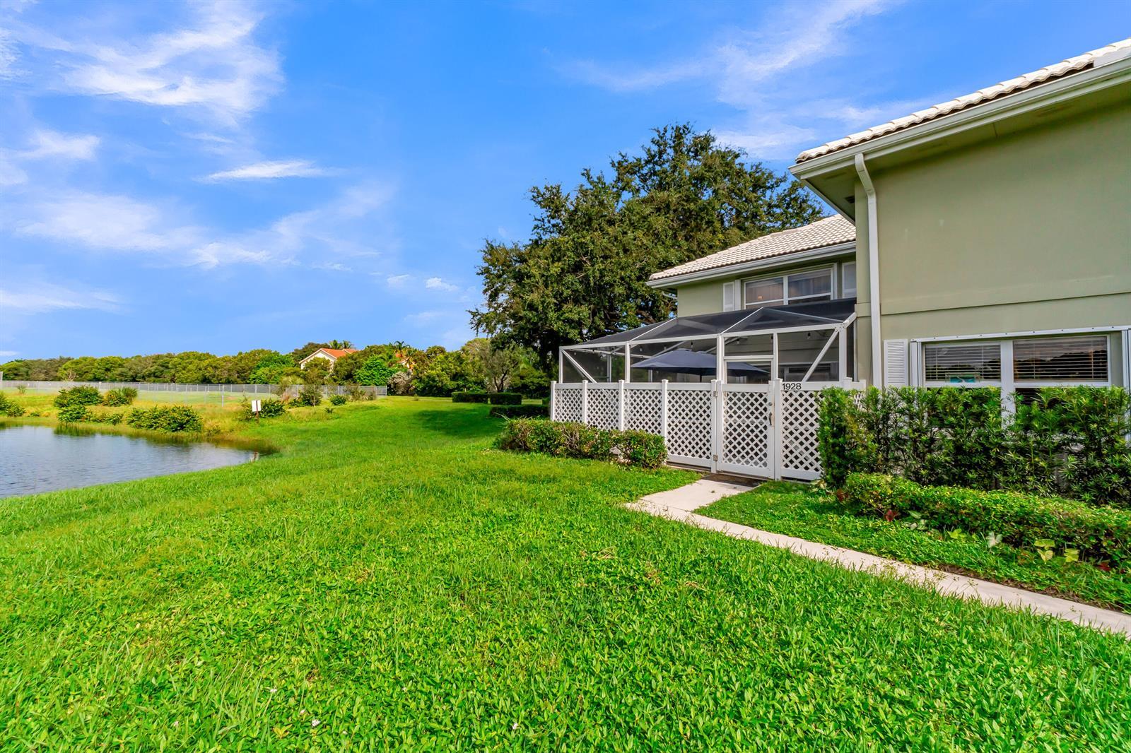 1928 Stratford Way # 38D, West Palm Beach FL 33409 photo 5