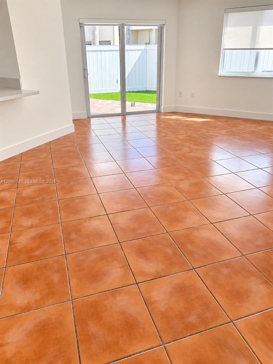6850 SW 45th Ln # 3, Miami FL 33155 photo 2
