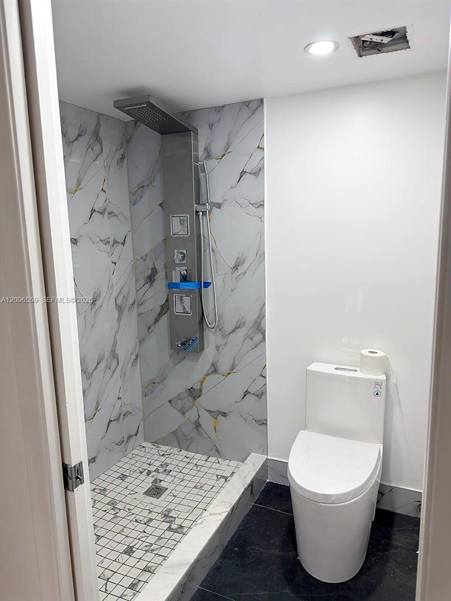 12850 SW 4th Ct # 409I, Pembroke Pines FL 33027 photo 4