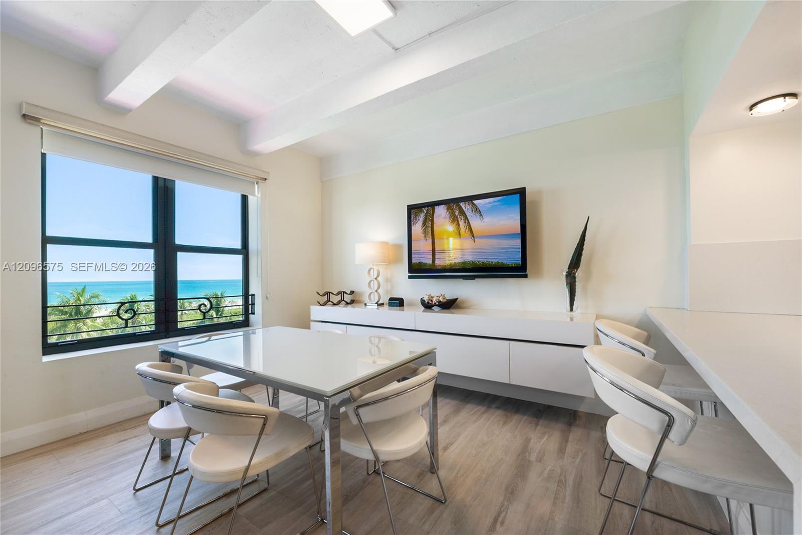 1330 Ocean Dr, Miami Beach FL 33139 photo 3