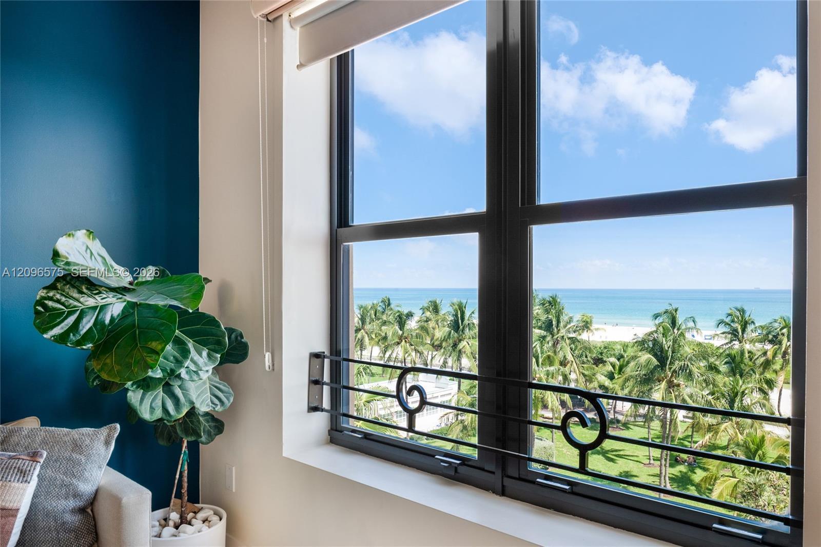 1330 Ocean Dr, Miami Beach FL 33139 photo 5