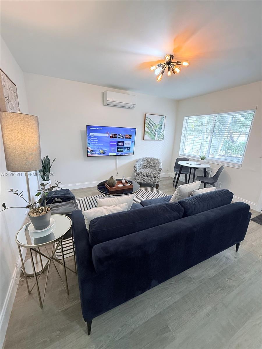 735 NE 15th St # 4, Fort Lauderdale FL 33304