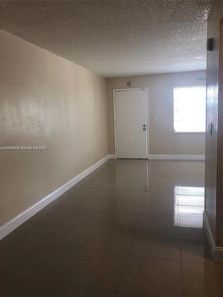 130 NE 202nd Ter # S22, Miami Gardens FL 33179 photo 2