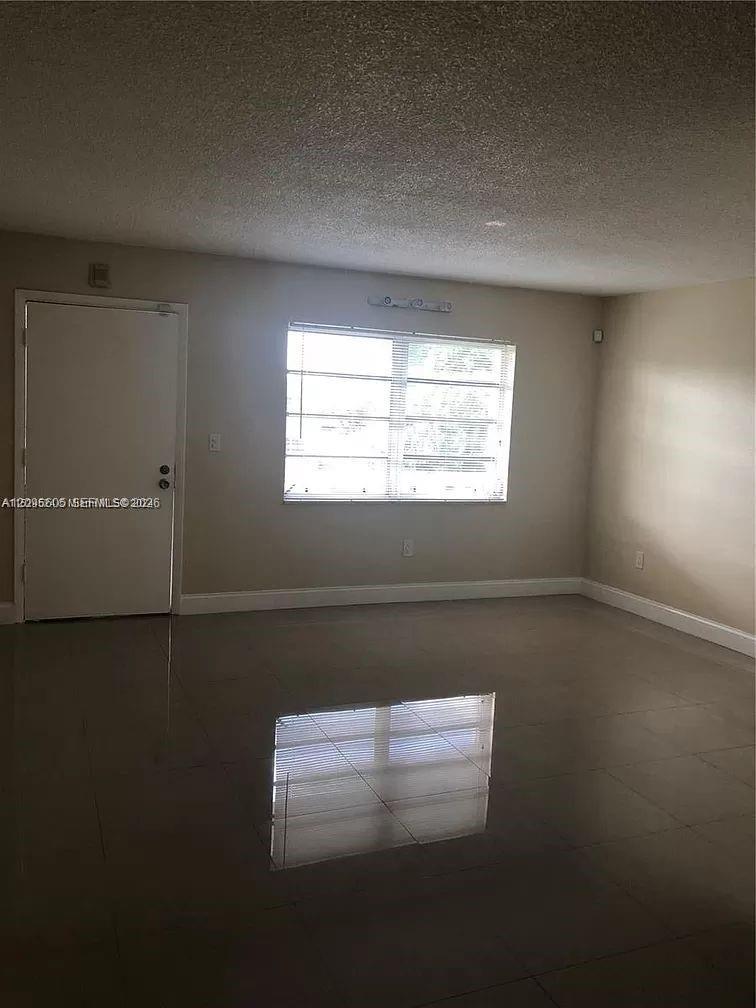 130 NE 202nd Ter # S22, Miami Gardens FL 33179 photo 3