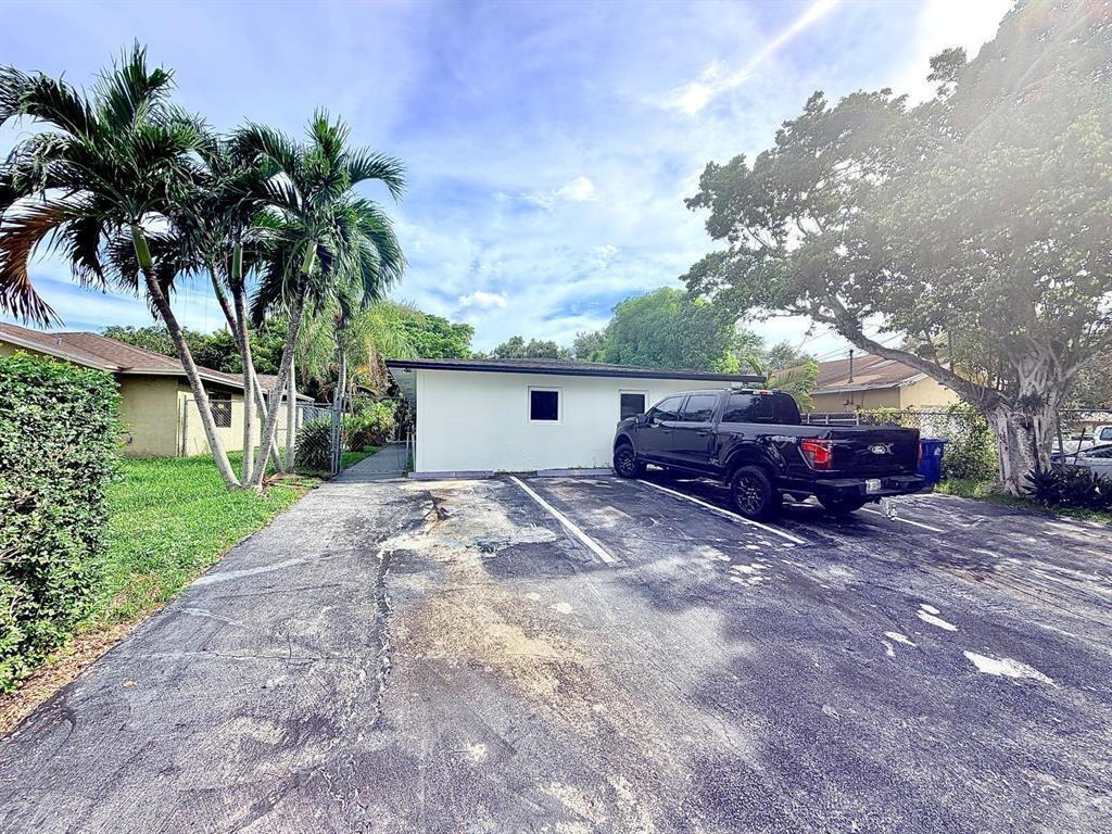 1132 NW 5TH Court # 1A, Fort Lauderdale FL 33311 photo 2