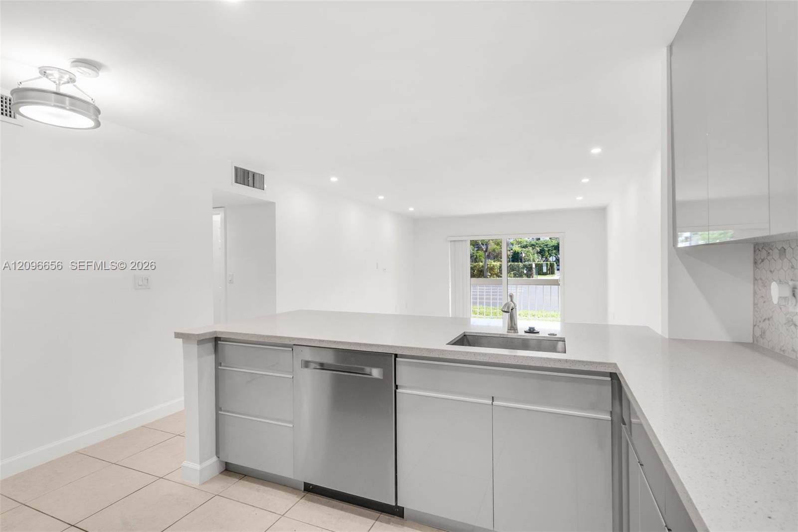 7705 Camino Real # B101, Miami FL 33143 photo 4