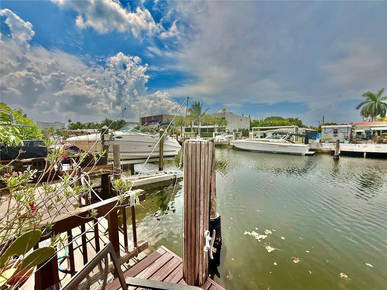 2039 NE 123rd St, North Miami FL 33181 photo 5
