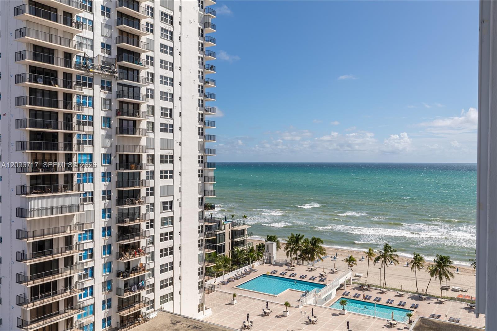 2401 S Ocean Dr # 1405, Hollywood FL 33019