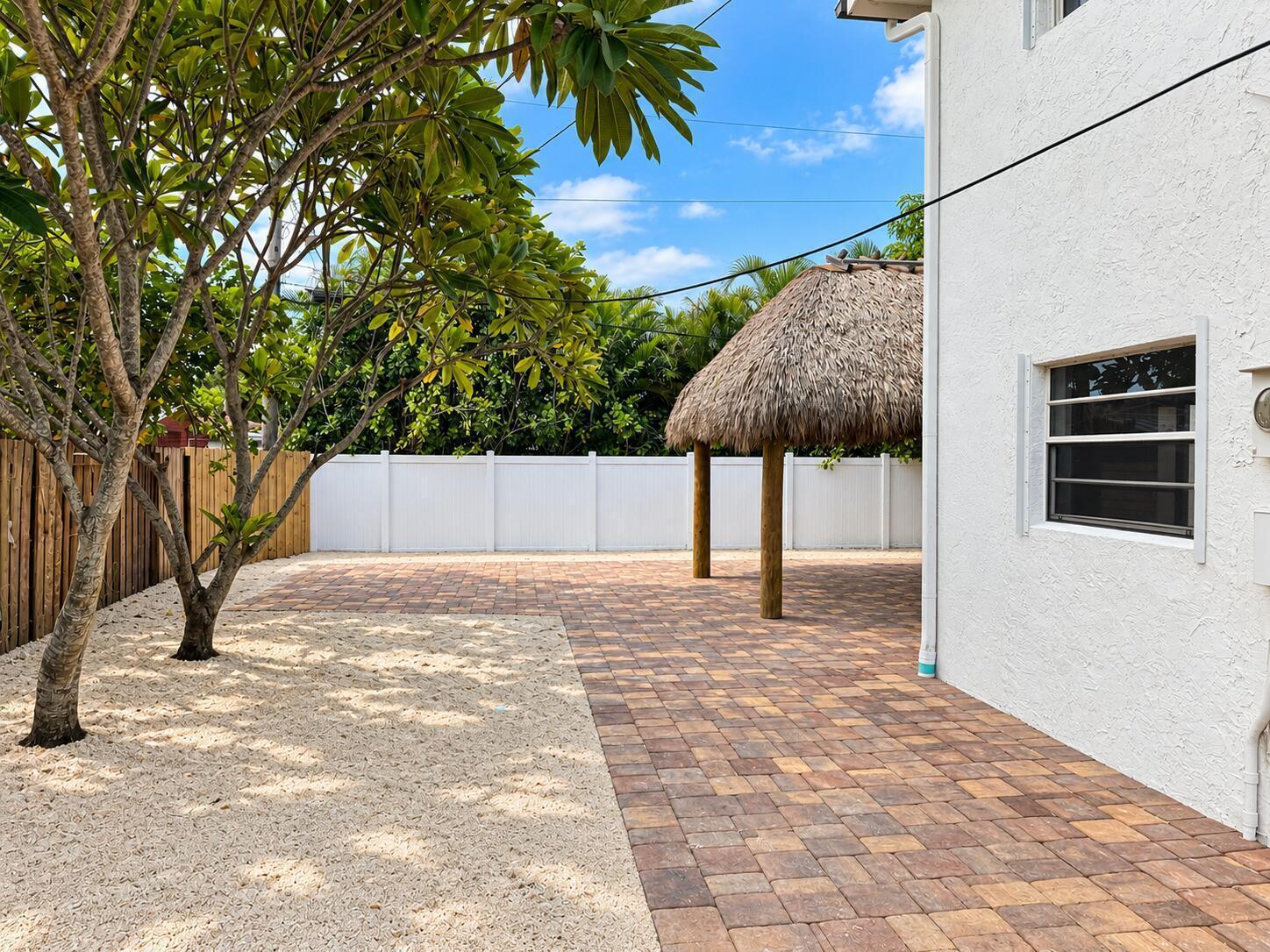 1125 W PROSPECT Road, Fort Lauderdale FL 33309 photo 2