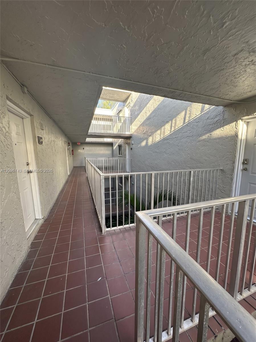 10000 NW 80th Ct # 2424, Hialeah Gardens FL 33016 photo 3