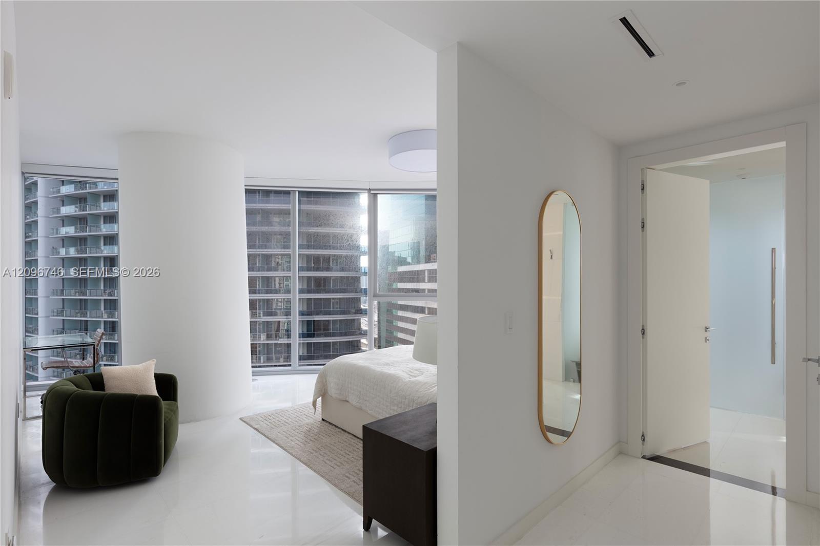 300 S Biscayne Blvd Way # 2107, Miami FL 33131 photo 5