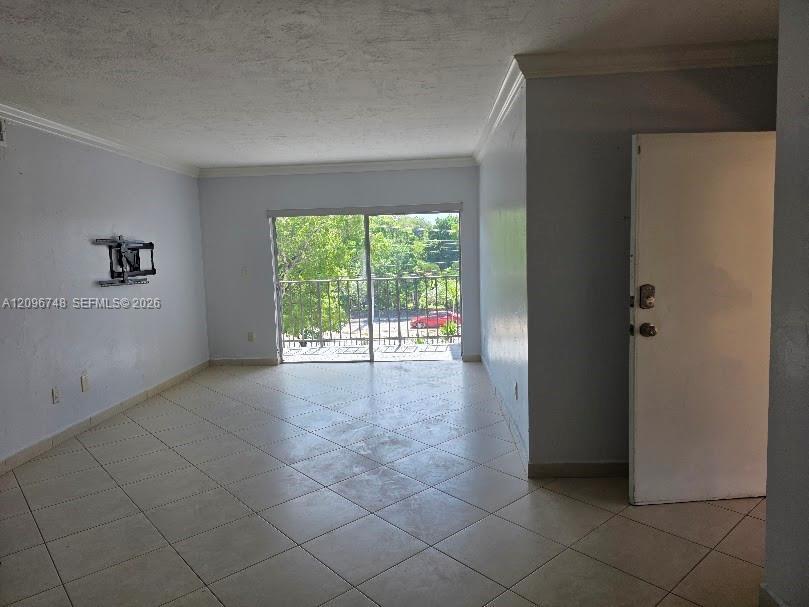 5505 NW 7th St # W315, Miami FL 33126 photo 4