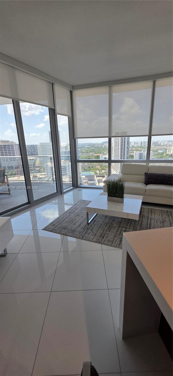 851 NE 1st Ave # 2104, Miami FL 33132 photo 5
