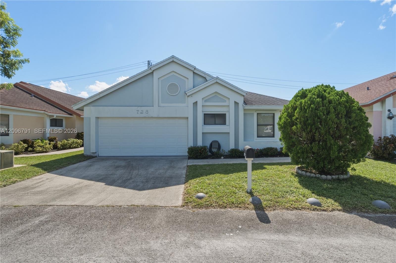 728 Holly St # 0, North Lauderdale FL 33068