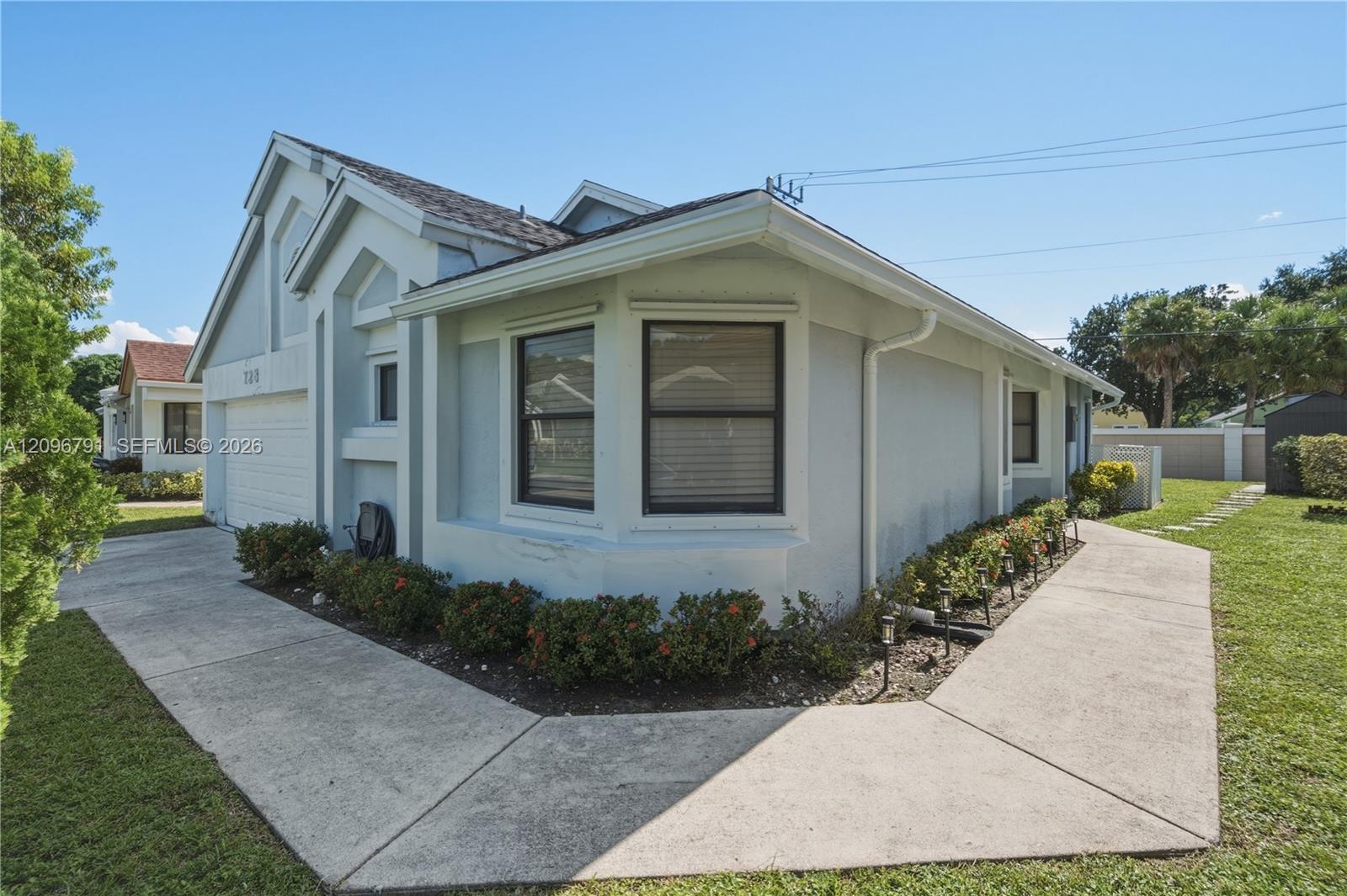 728 Holly St # 0, North Lauderdale FL 33068 photo 4