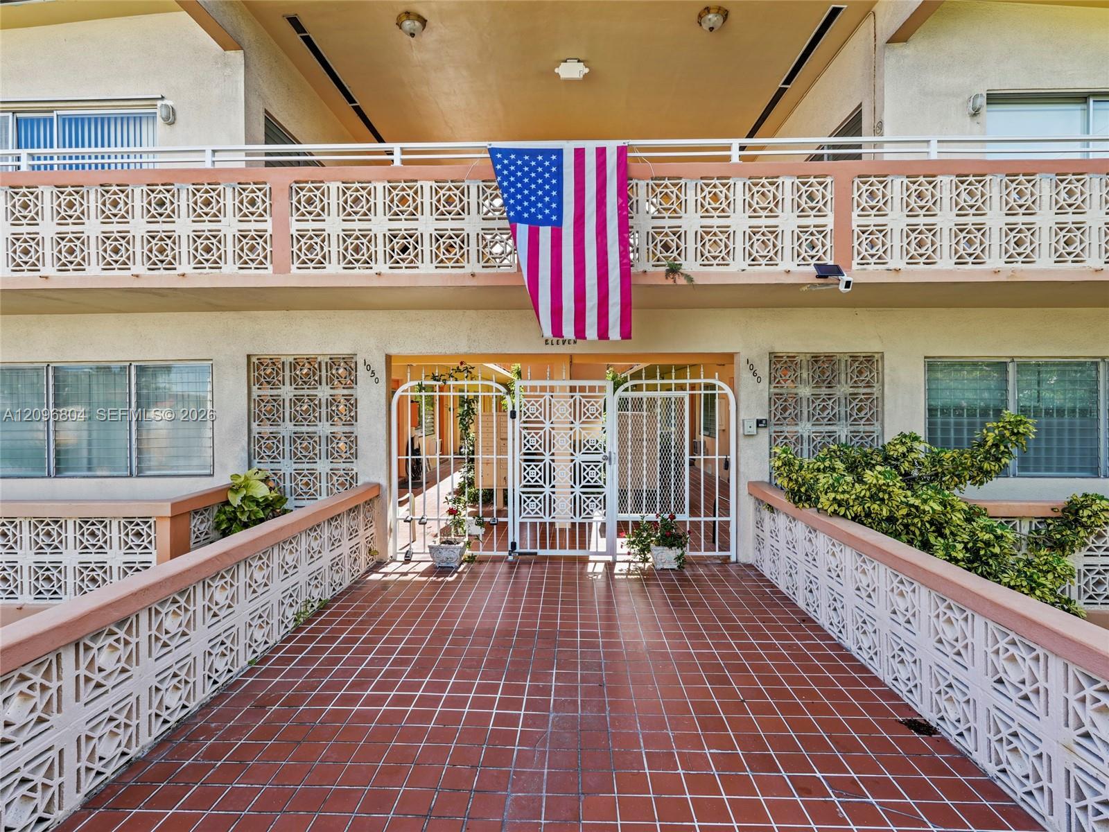 1060 Pennsylvania Ave # 4, Miami Beach FL 33139 photo 5