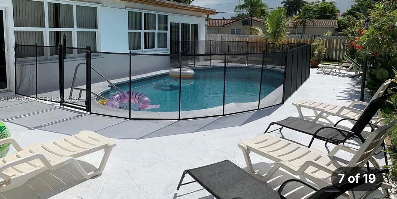 Hollywood, FL 33021 photo 5