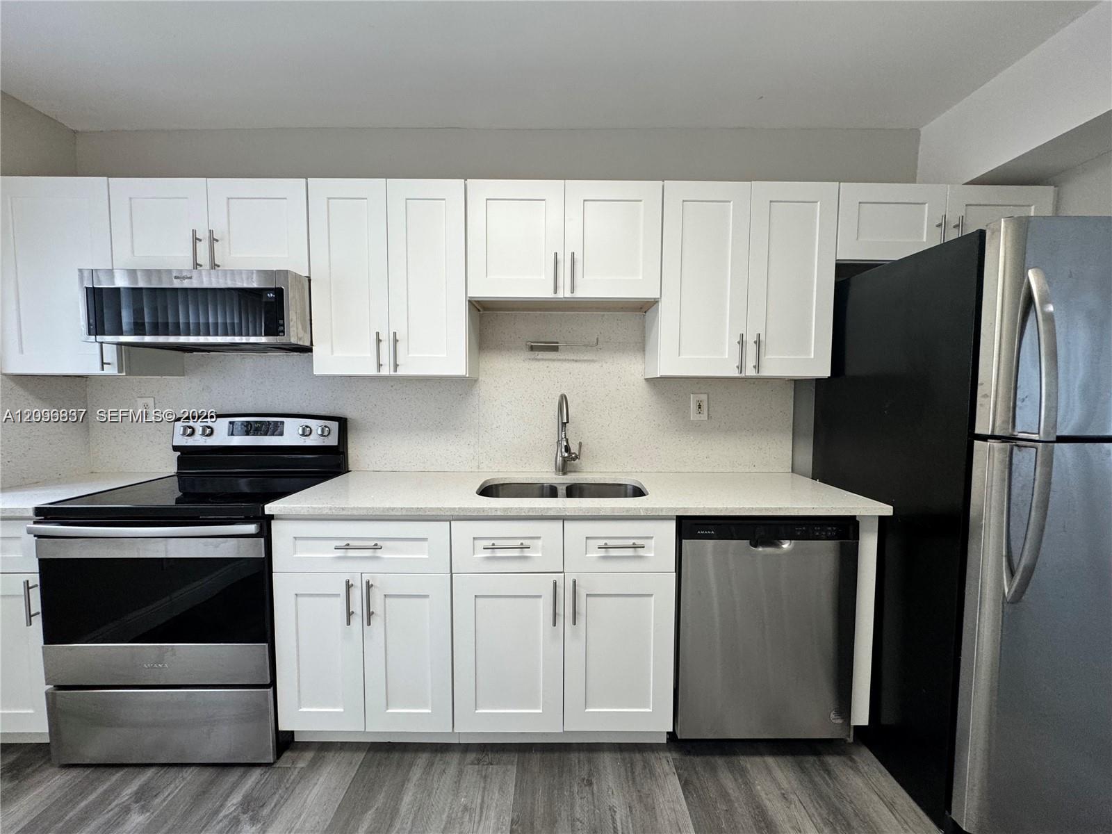 1041 SW 15th Ave # 4A, Fort Lauderdale FL 33312 photo 3