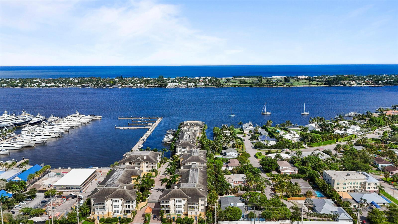 3940 N Flagler Drive # 203, West Palm Beach FL 33407