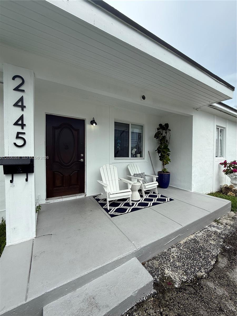 2445 SW 90th Ave # 1, Miami FL 33165 photo 2