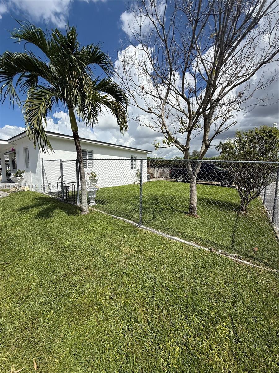 2445 SW 90th Ave # 1, Miami FL 33165 photo 5
