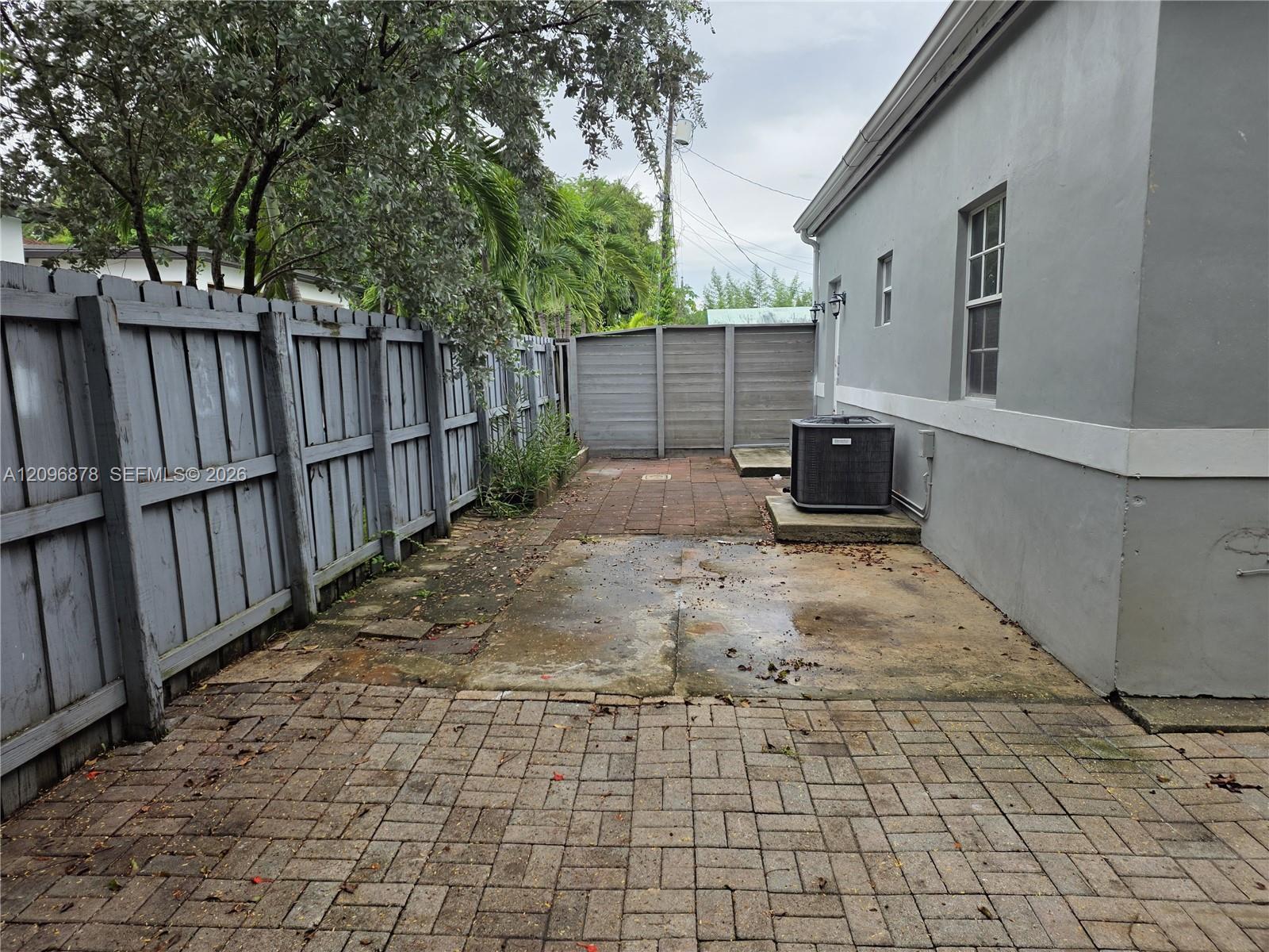 7930 SW 16th St, Miami FL 33155 photo 3