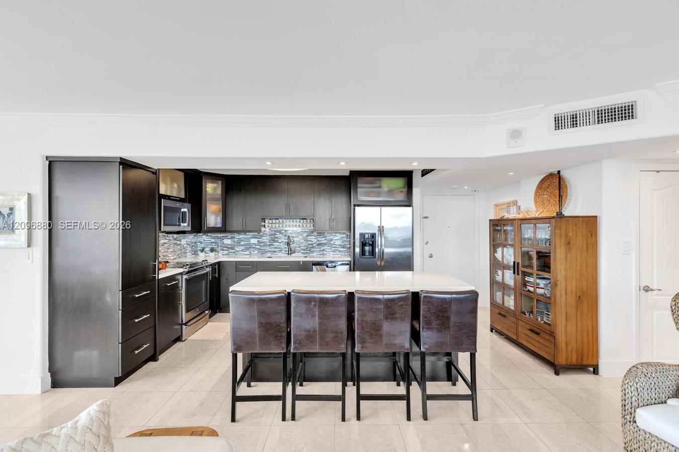 7135 Collins Ave # 1126, Miami Beach FL 33141 photo 3