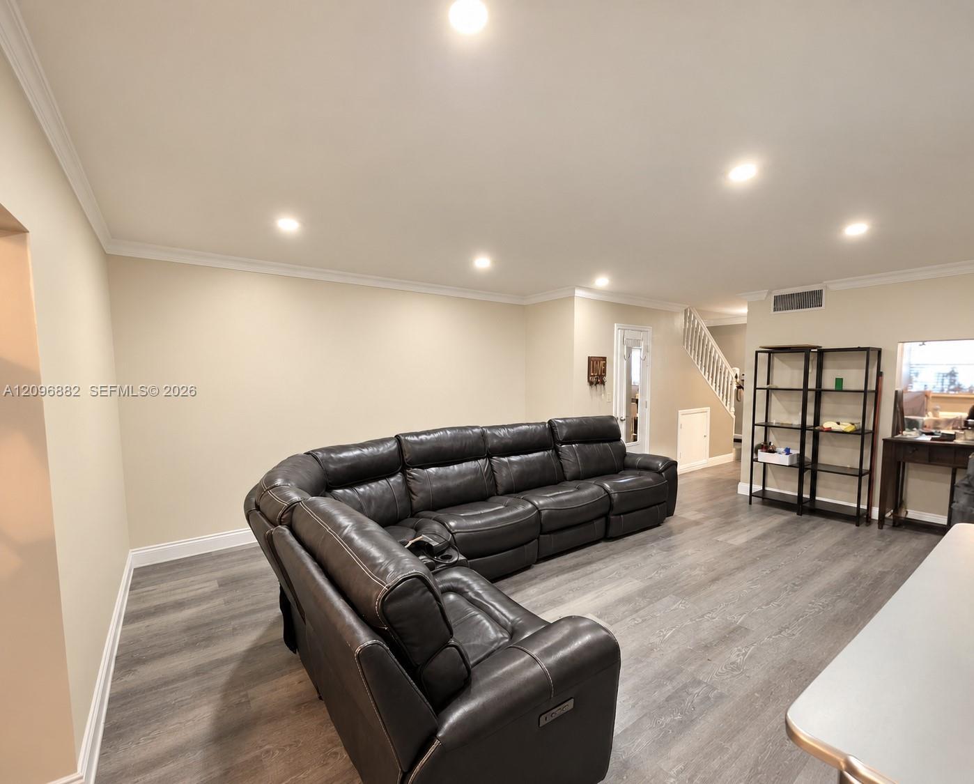 1785 W 72nd St, Hialeah FL 33014 photo 3